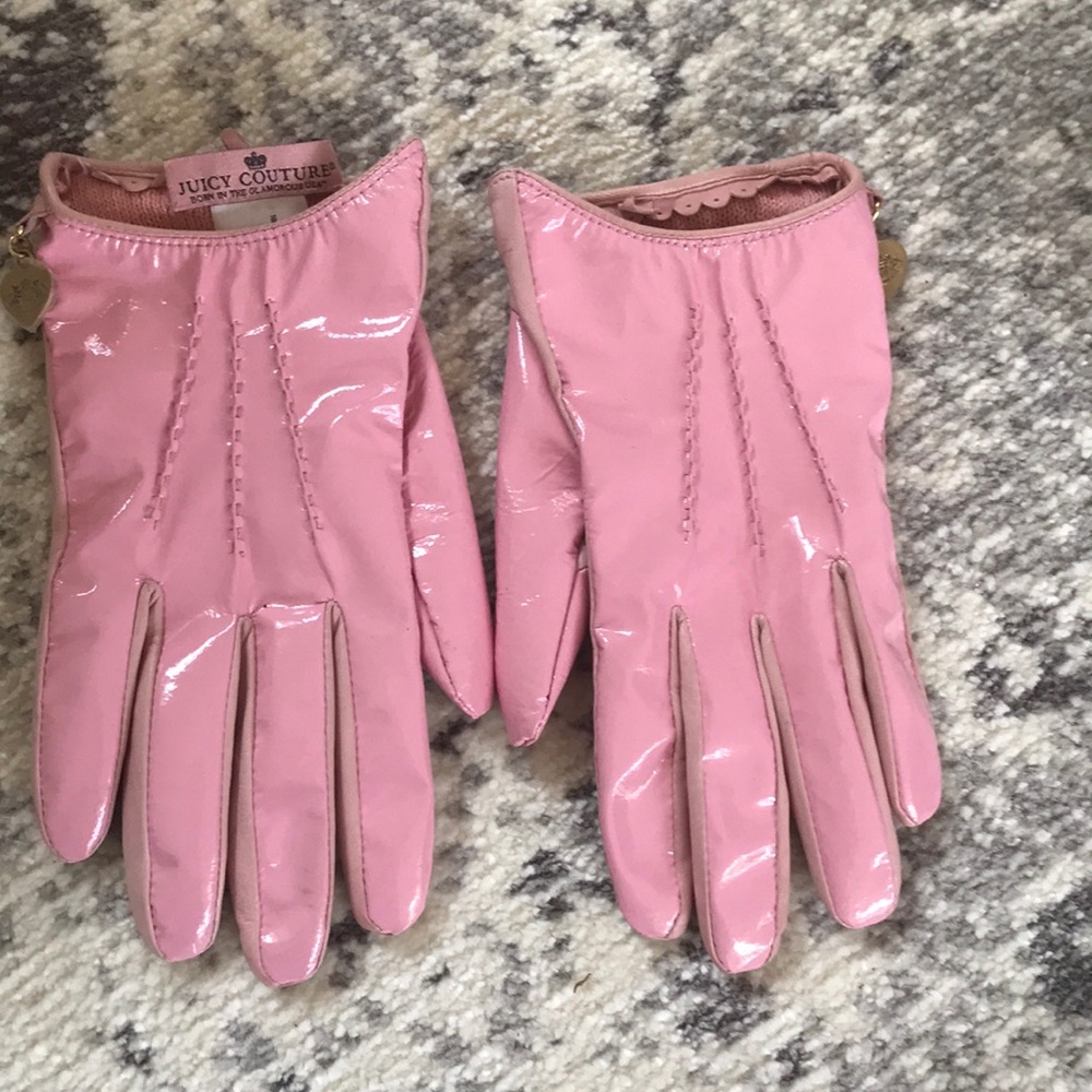 Juicy couture pink gloves